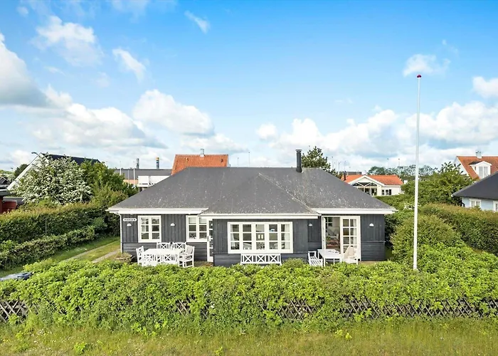 Holiday home Fy313-nyborg-ostero-strandvej-12 *